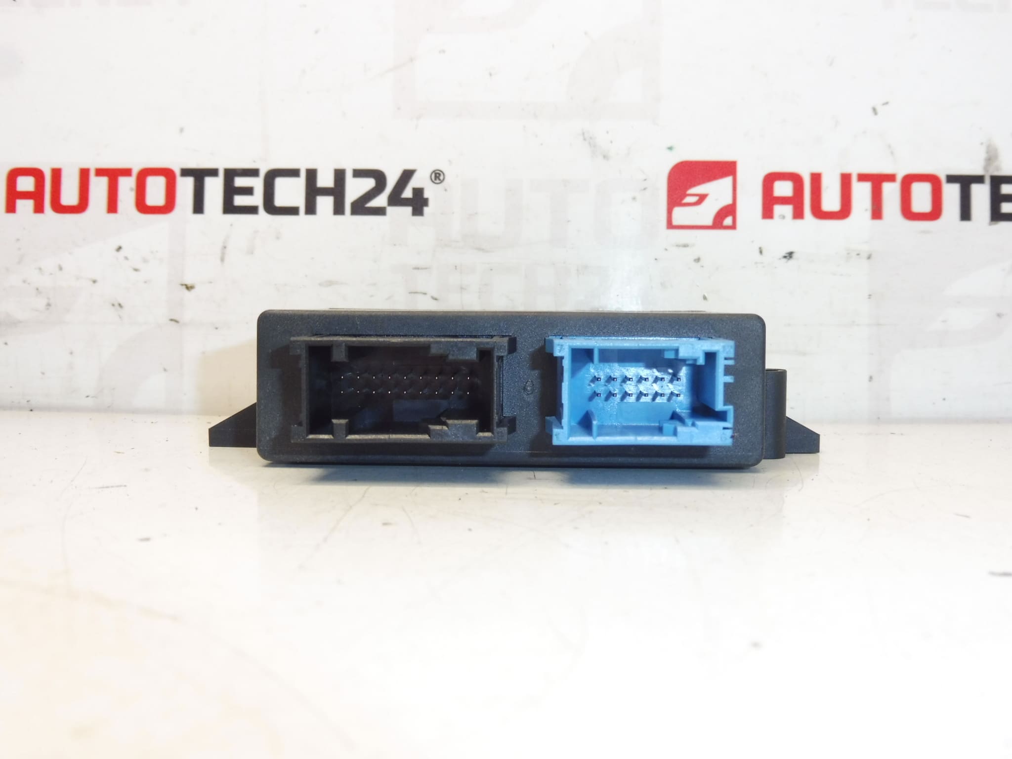 ECU PDC Peugeot 3008 5008 9800266380 1607732680 6590KA – Obrázok 2