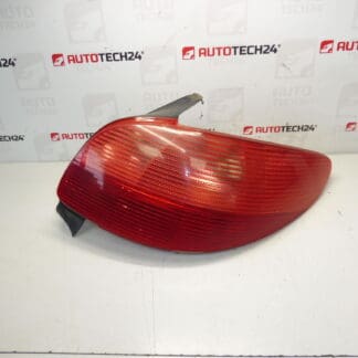 Pravá zadná lampa Peugeot 206 do 6/2003 6351P1