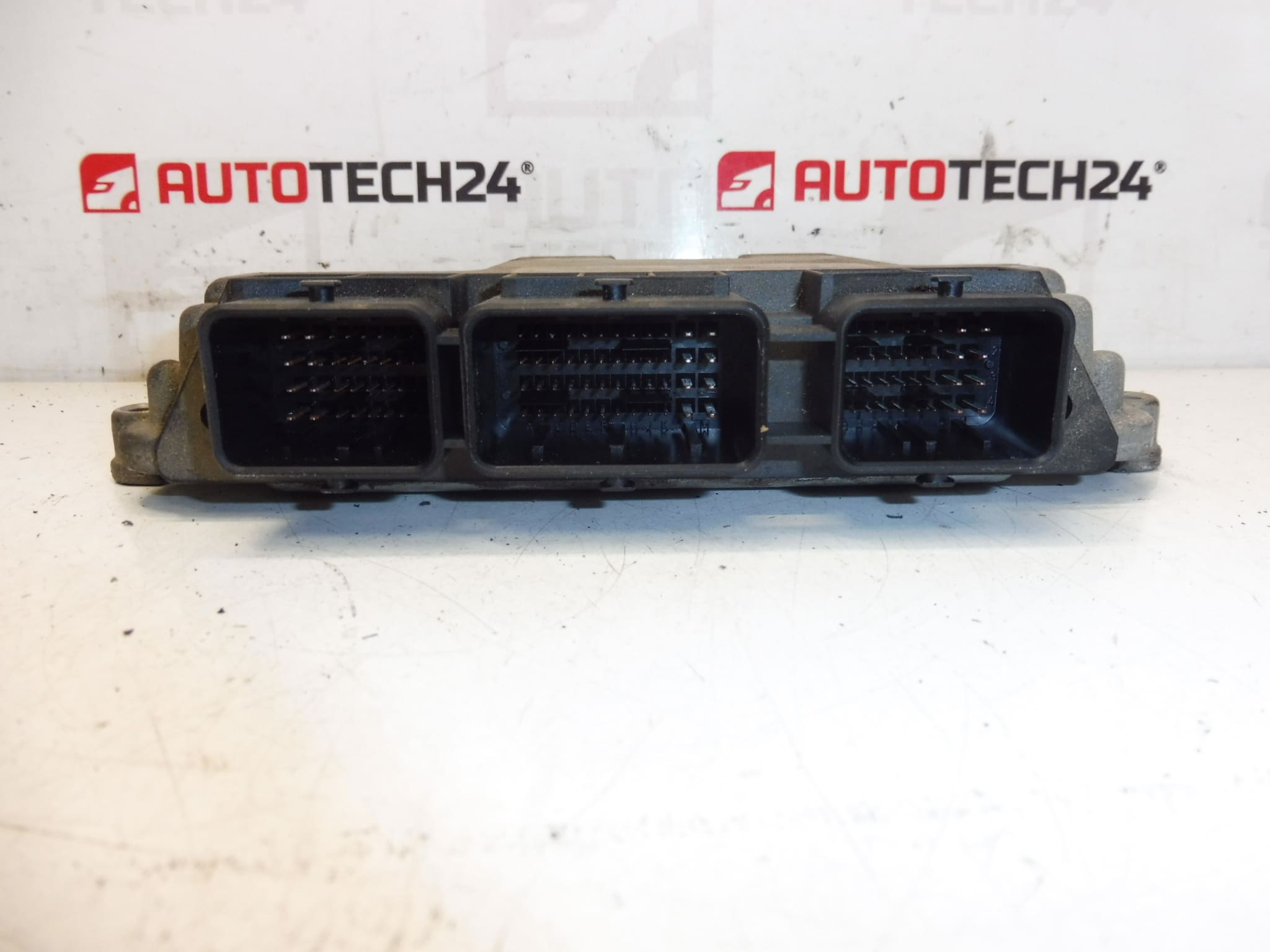 Riadiaca jednotka Bosch EDC16C34 0281011392 9656162280 – Obrázok 2