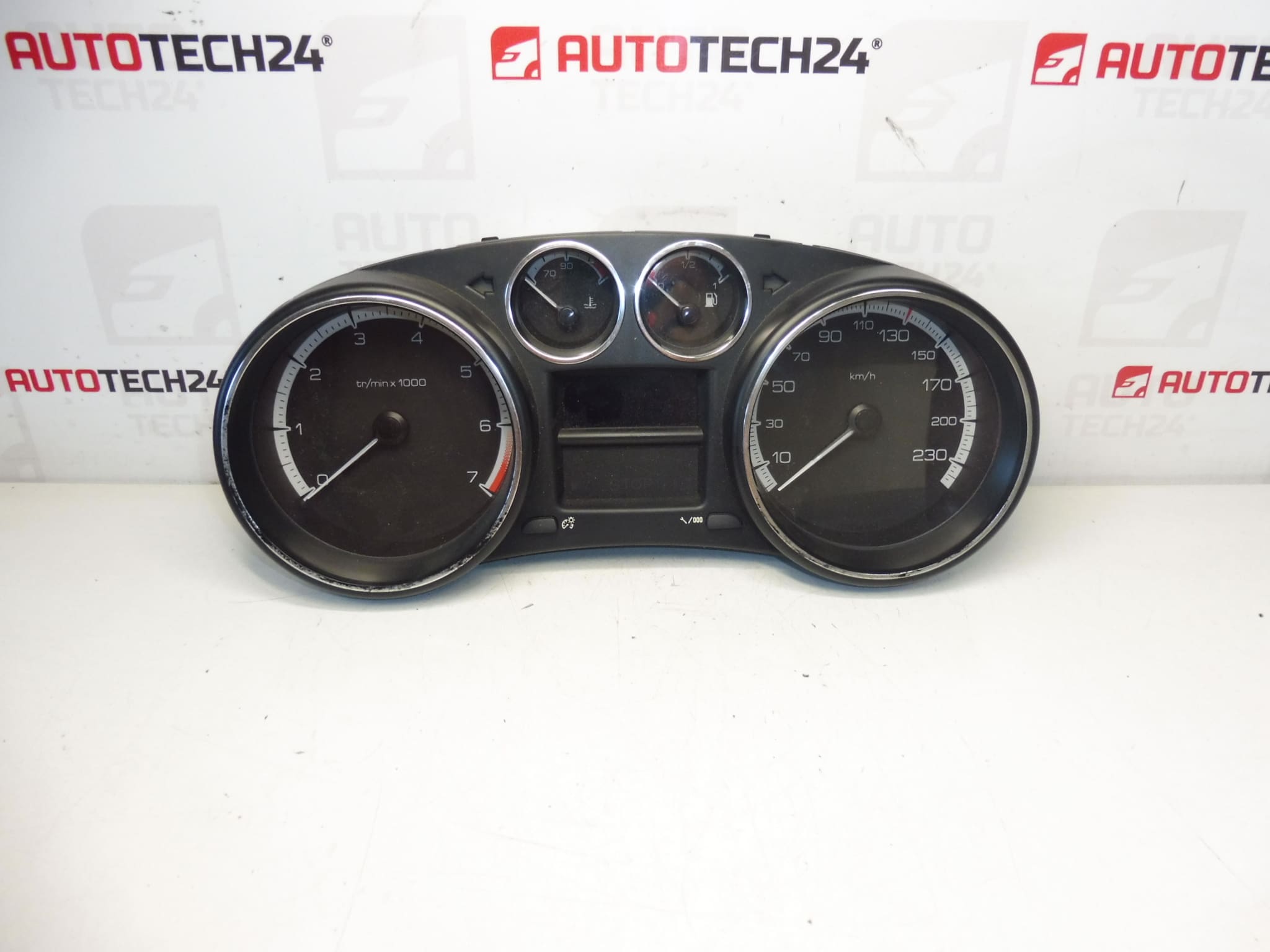 Tachometer Peugeot 308 9666642080 9806132380 6103HR