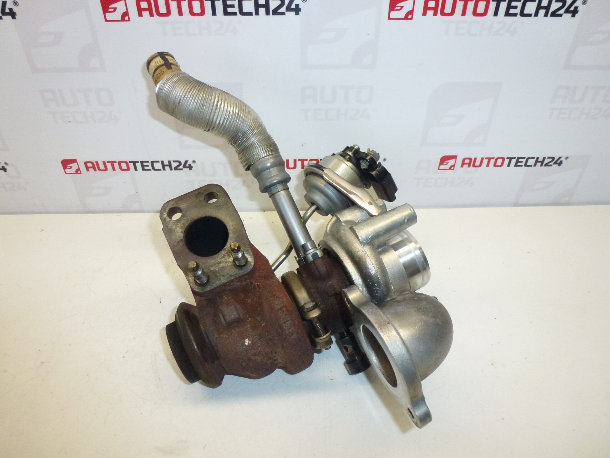 Turbo TD02H2-07-TVT-21 Citroën Peugeot FORD 1.4 1.6 HDI 9673283680 – Obrázok 2