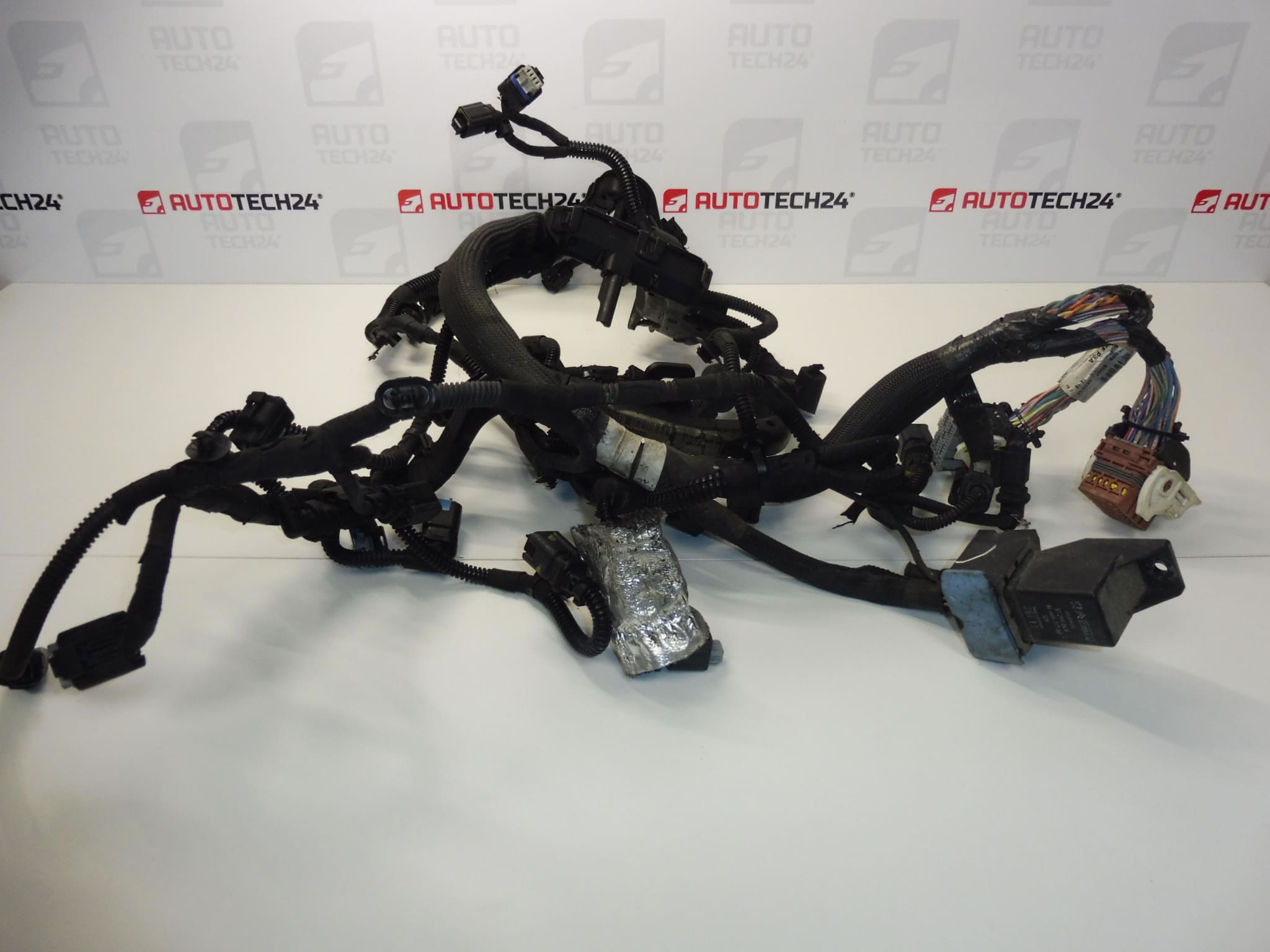 Zväzok Citroën Peugeot 1.6 HDI 9673749980 9678305680 6585J5 – Obrázok 2