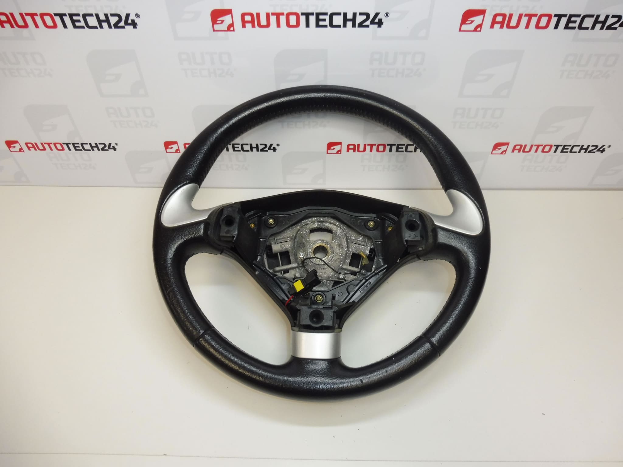 Volant Peugeot 307 CC 96467818ZR 4109EZ