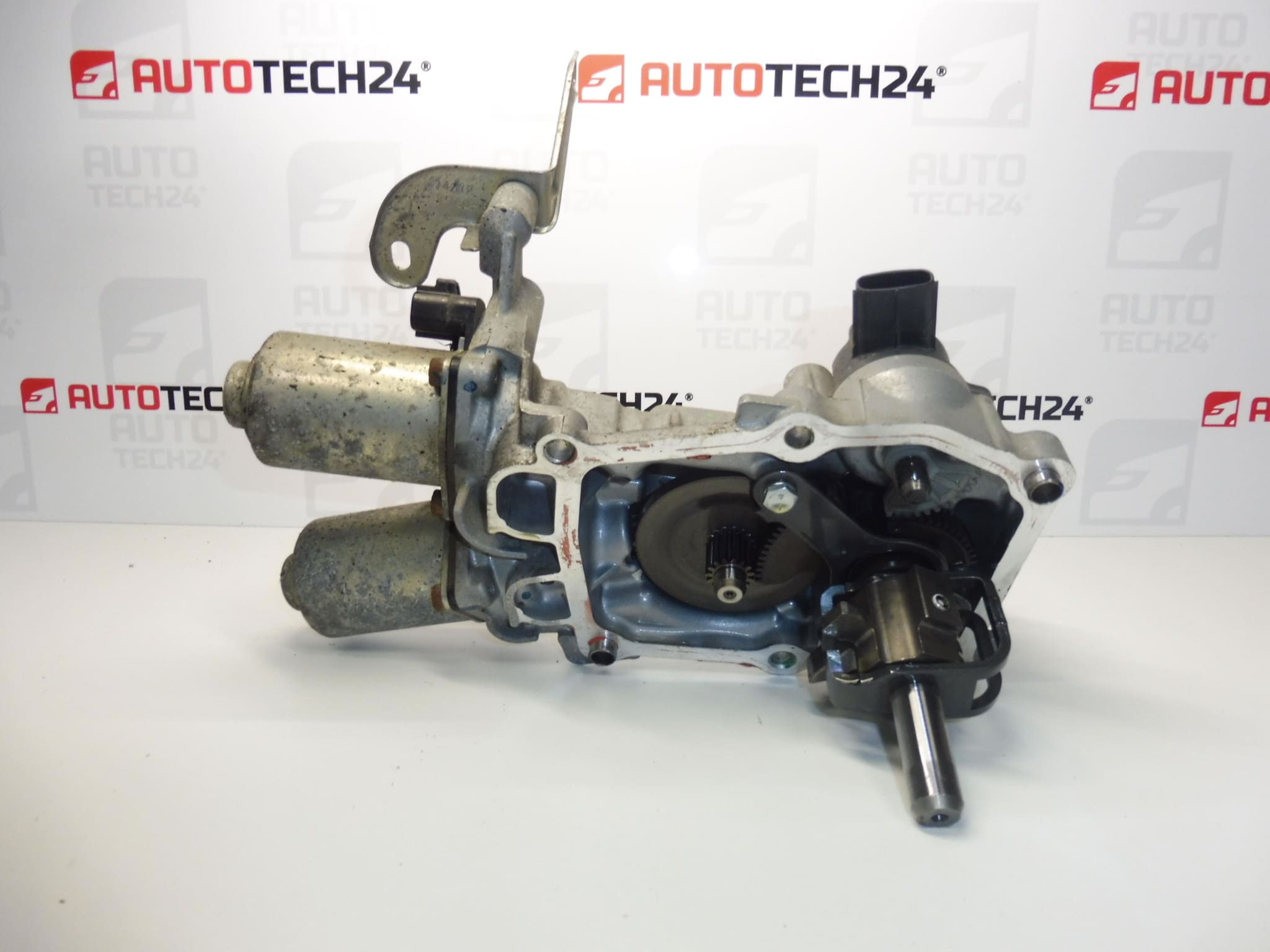 Akčný člen riadenej prevodovky Citroën Peugeot 1607835380 1614171680 – Obrázok 2