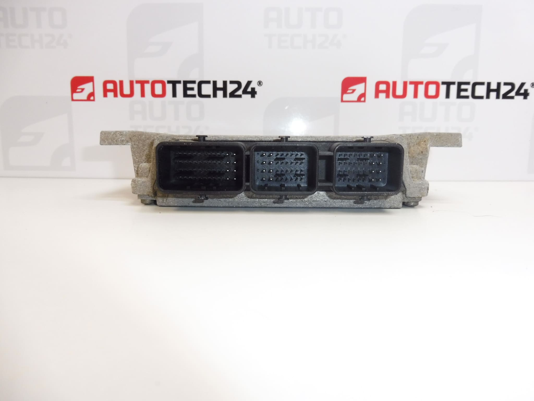 ECU IAW 6LPC.105 9665490080 9654596080 – Obrázok 2