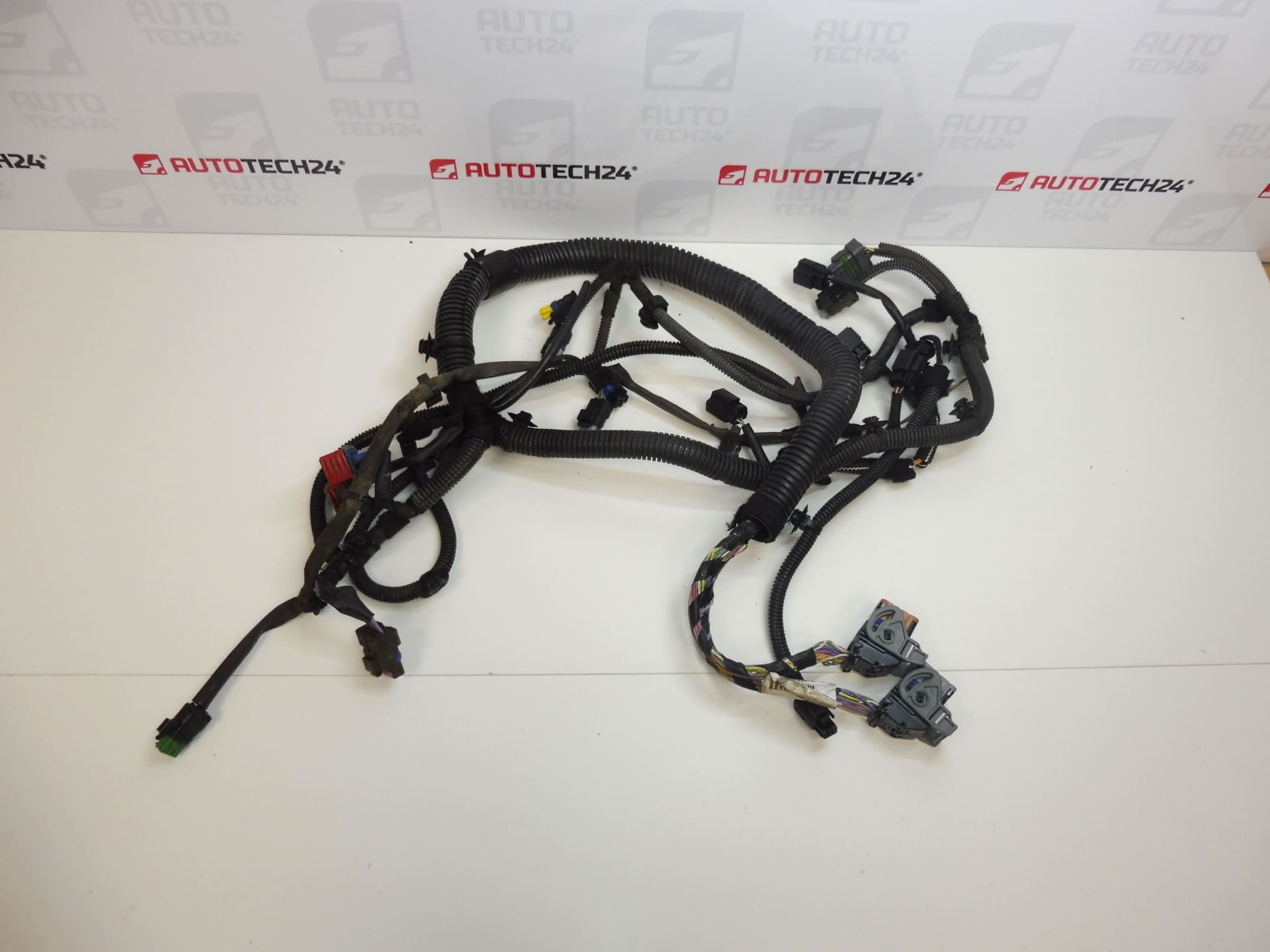 Káblový zväzok motora Citroën Peugeot 2.0 16V RFJ 9658495380 6558ZA
