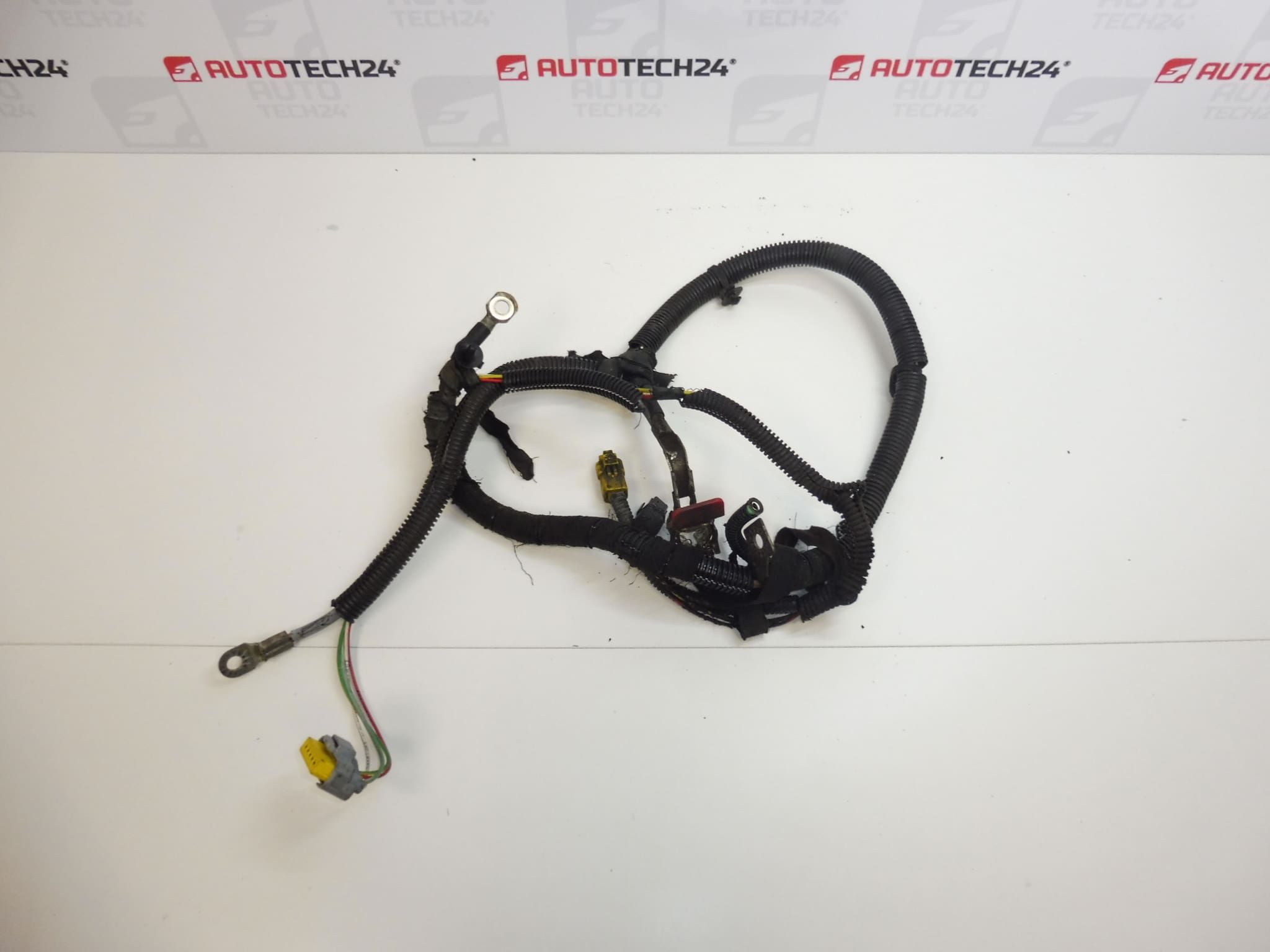 Kladný kábel AKU Citroën Peugeot 2.0 16V 9655329880 9661639980 5642GF