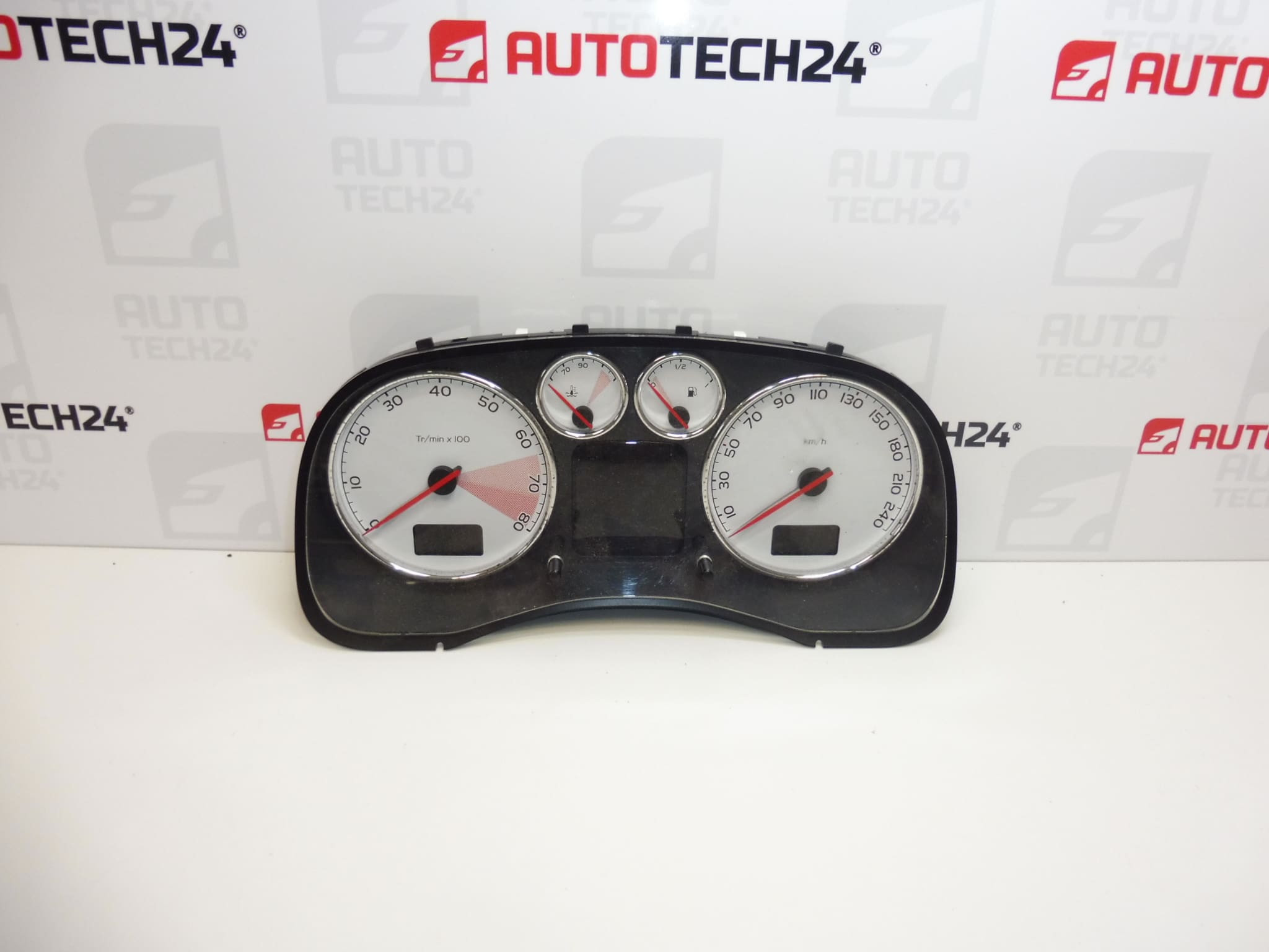 Tachometer Peugeot 307 252 000 km 9648629680 6103J6