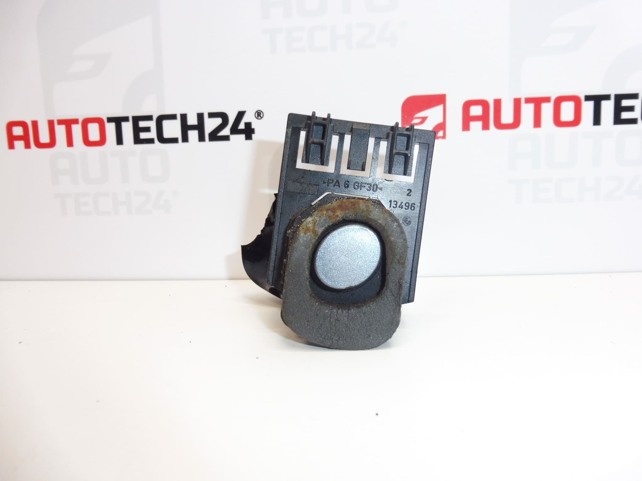 Tlačidlo 5. dverí EZWD Peugeot 307 CC 9632343580 872559